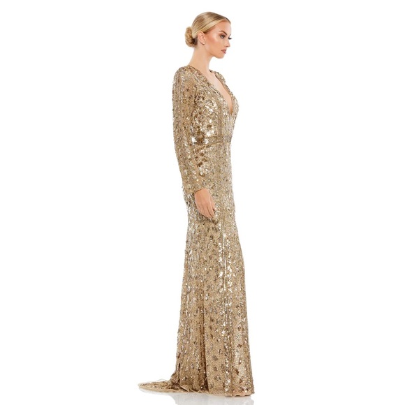 ๐HP๐MAC DUGGAL EMBELLISHED FRONT SLIT LONG SLEEVE GOWN. Size 4 and 6 - Picture 4 of 17